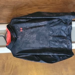 Never worn Boys Under Armour Hoodie